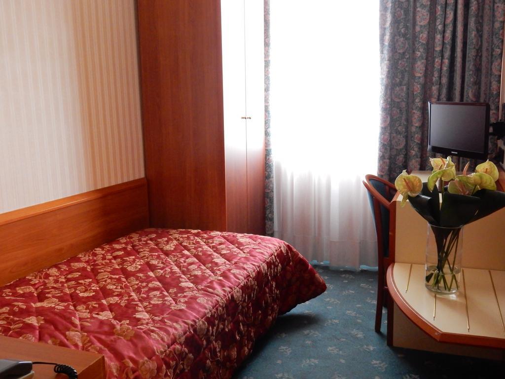 Hotel Brennero บัสซาโน เดล กรัปปา ห้อง รูปภาพ